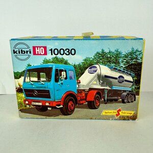 Kibri HO 10030 Mercedes Benz Truck & Silo Trailer Model Kit